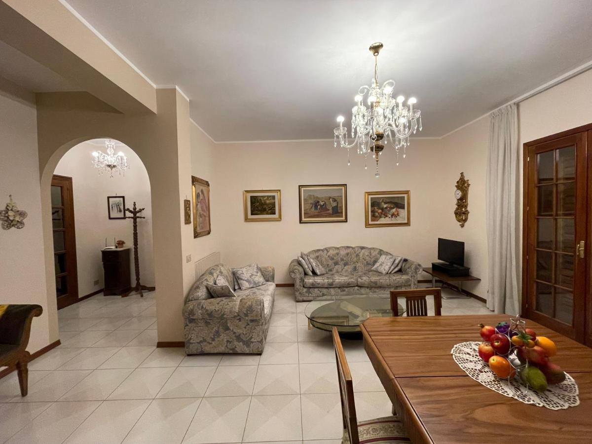 La Casa Di Fausto Hotel Cesaro Bagian luar foto