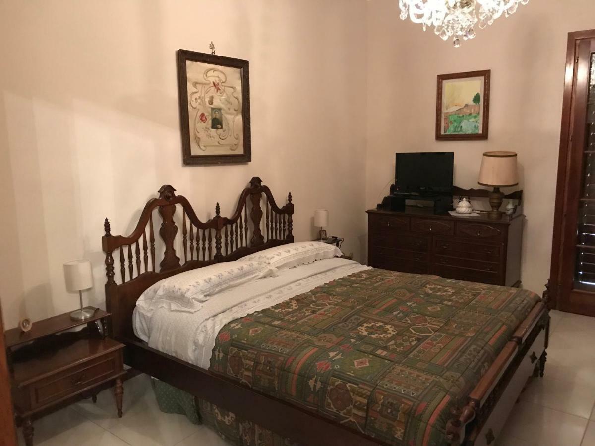 La Casa Di Fausto Hotel Cesaro Bagian luar foto