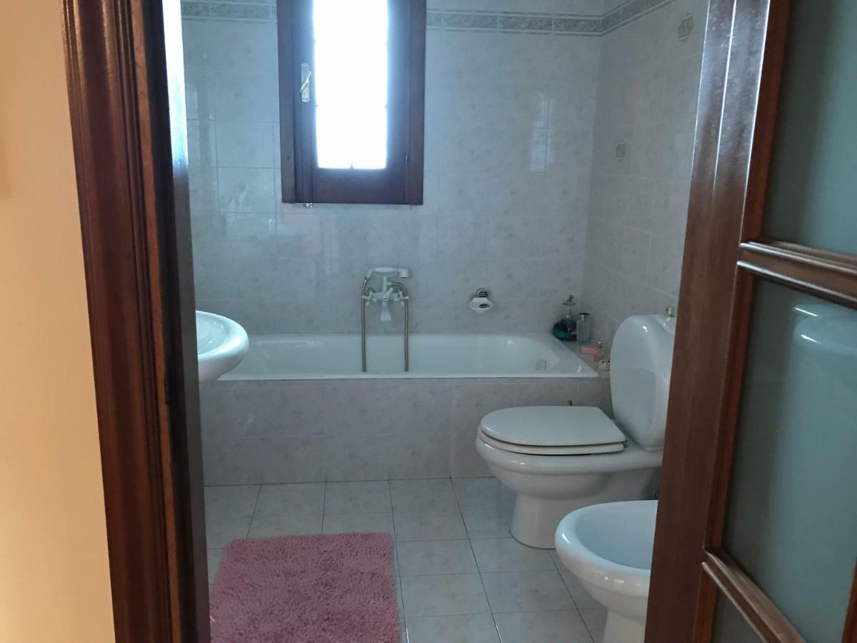 La Casa Di Fausto Hotel Cesaro Bagian luar foto